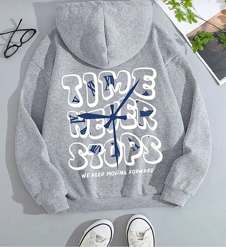 l Beden 3 farklı renk seçeneği ile time never baskılı oversize sweatshir