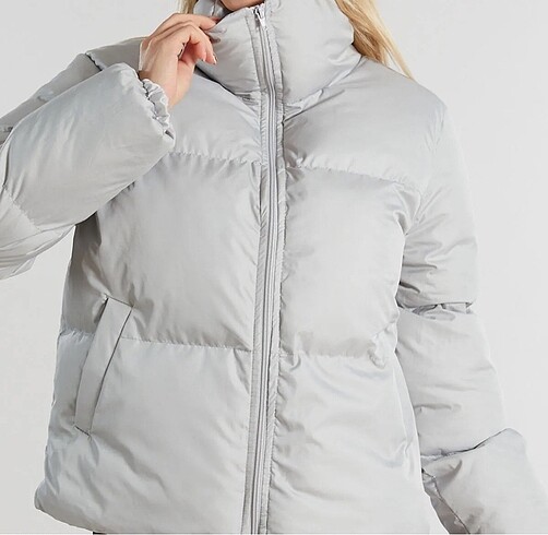 Gri oversize şişme su geçirmez mont