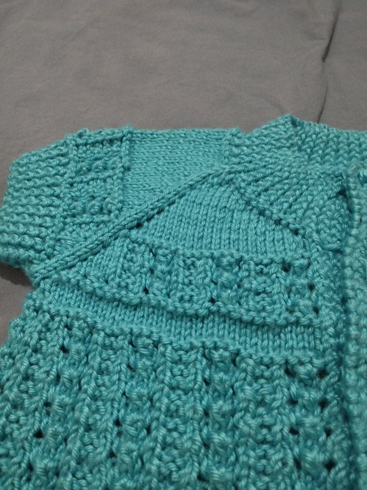 El örgüsü bebek yelek - Görsel 2