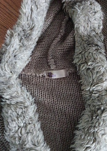 Kürklü Yaka hırka - Görsel 3