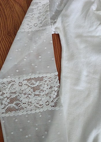 V Yaka Beyaz Kadın Kazak - Görsel 2