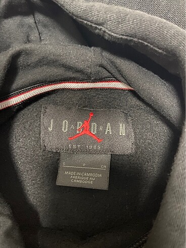 s Beden Jordan Essentials Kapüşonlu Sweatshirt