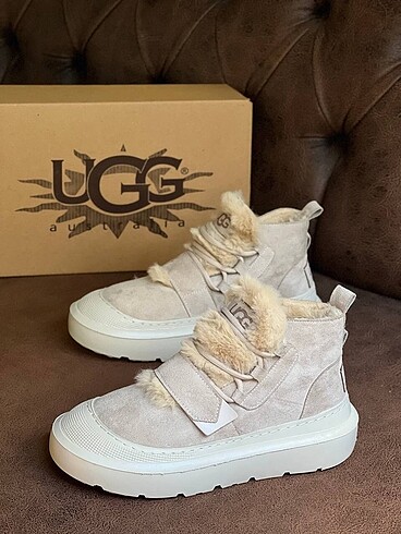 36 Beden çeşitli Renk UGG BOT NEW ?