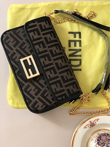Beden FENDİ A KALİTE ÇANTA
