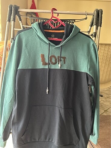 Loft sweatshirt