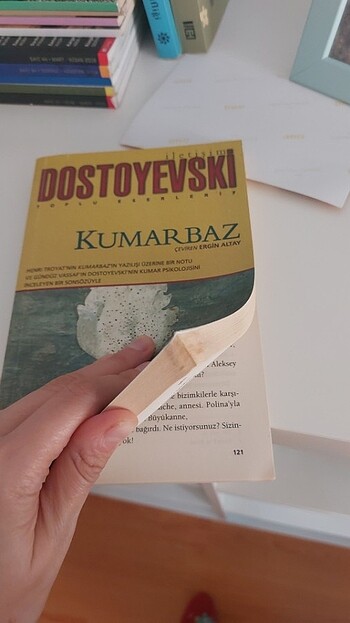 Beden Dostoyevski - Kumarbaz ve Öyküler