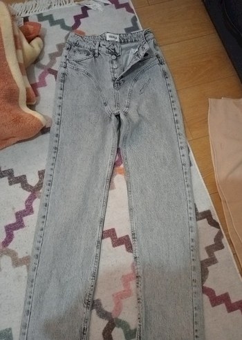 Gri Düğmeli Kadın Denim Pantolon