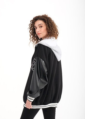 Pull and Bear Kadın Siyah Deri Puf Kollu Bomber Ceket