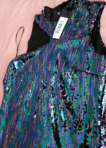 Trendyol & Milla Işıl ışıl pullu mini elbise 