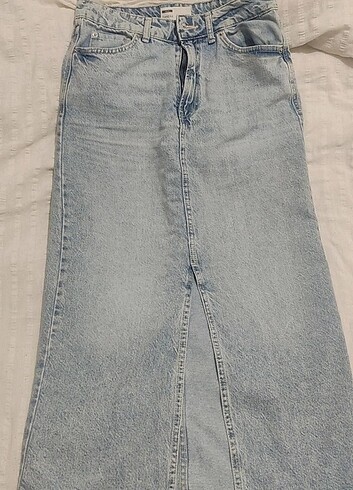 Bershka Bershka yırtmaçlı kot etek