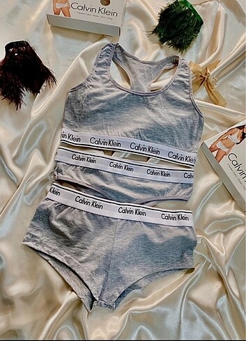 Calvin Klein Büstiyer takim 