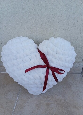 Beden beyaz Renk PUFFY KALP YASTIK