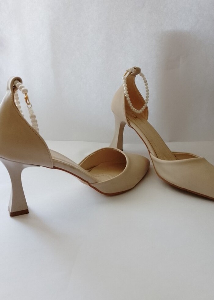 Şampanya Topuklu İncili Ayakkabı  - Görsel 5
