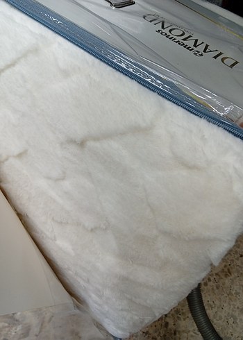 Merinos Diamond Beyaz Yatak Örtüsü Takımı - Görsel 2