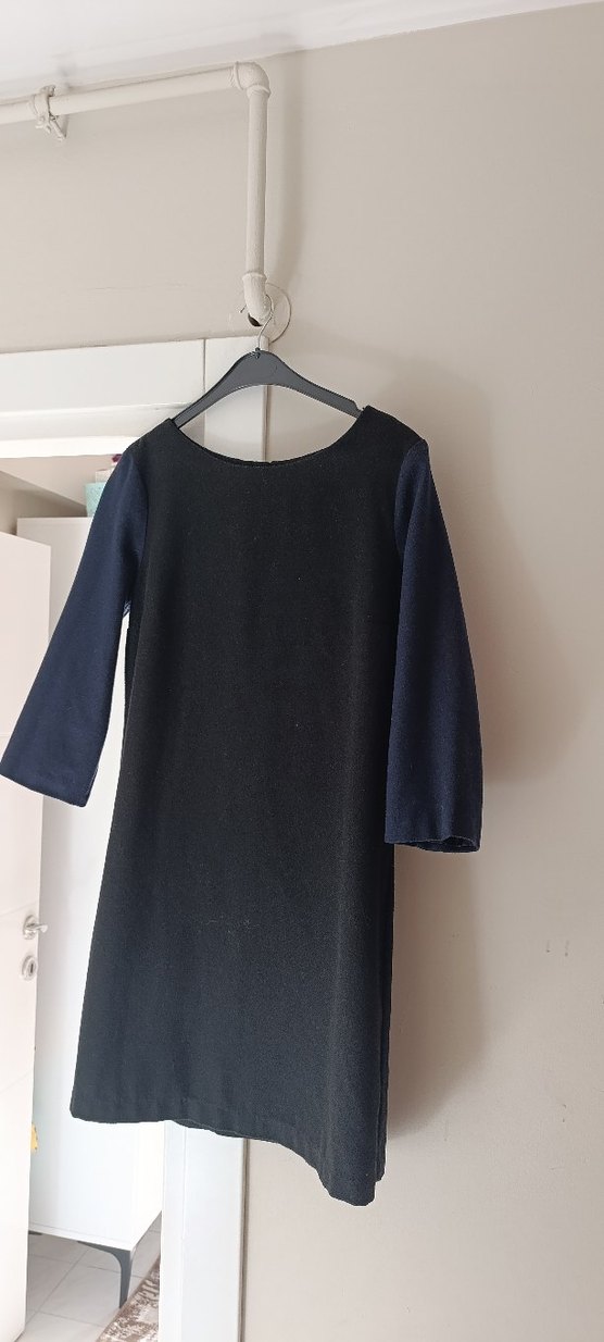 Siyah Midi Rahat Kesim Elbise - Görsel 2