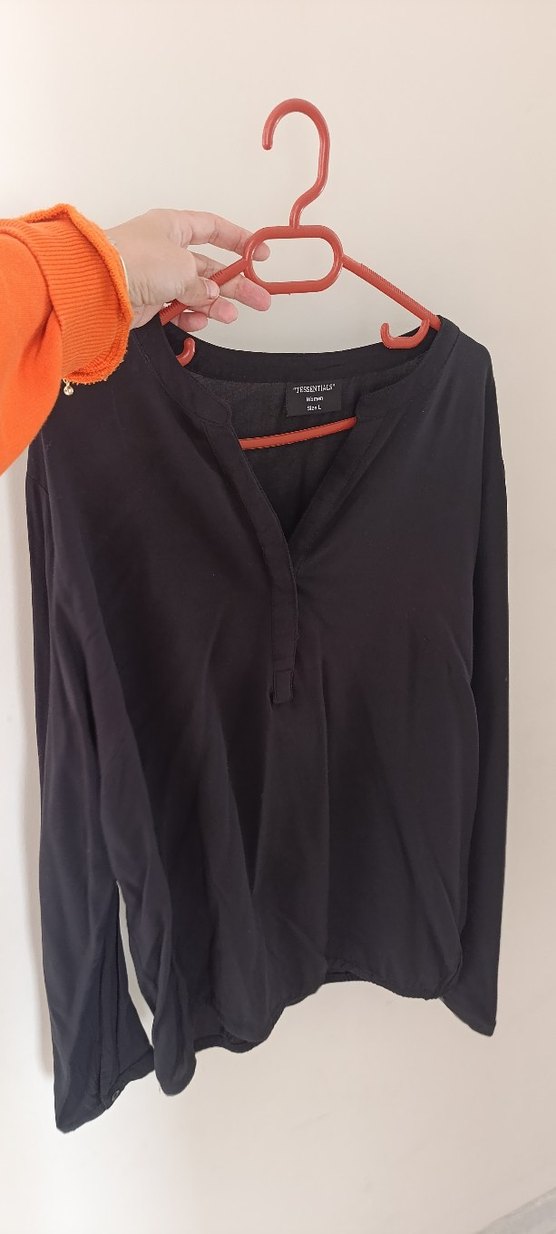 Siyah V Yaka Uzun Kollu Kadın Gömlek - Görsel 3