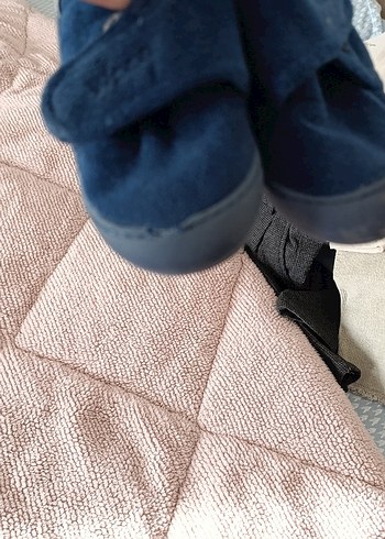 Mavi Erkek Çocuk Sıcak Terlikler - Görsel 4