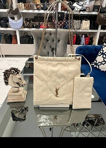 Yves Saint Laurent 4.3 pochon bag