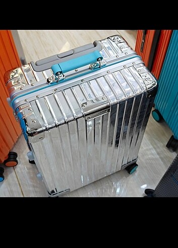Tiffany&Co Tiffany suitcase