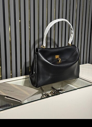 Balenciaga Rodeo Medium Bag