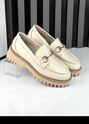 38 Beden ten rengi Renk Gucci Loafer 36 37 38 39 40 41