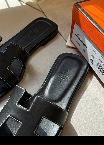40 Beden siyah Renk Hermes Oran Sandal No: 37-38-39-40-41