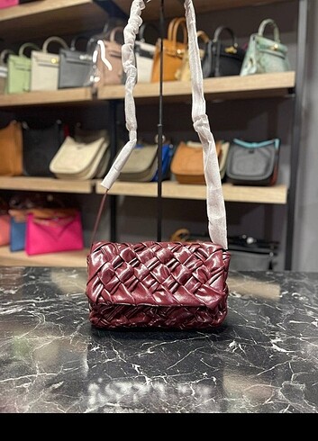 BOTTEGA VENETA SMALL RUMPLE