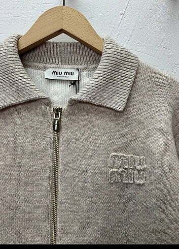 m Beden MiuMiu jacket