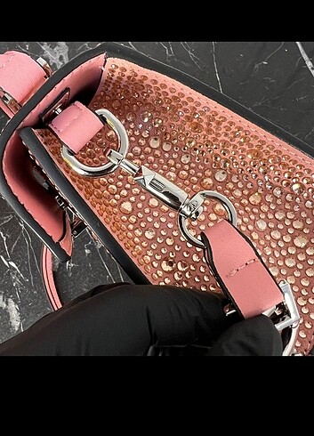 Valentino Vsling Mini Handbag 
İthal Ürün - Görsel 7