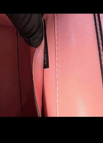 Valentino Vsling Mini Handbag 
İthal Ürün - Görsel 15