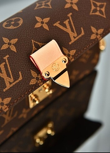 Louis Vuitton LOUIS VUITTON - Metis Woc