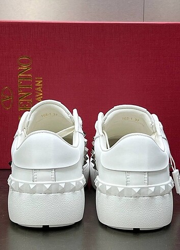 Valentino Valentino Garavani Rockstud Sneaker