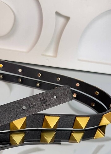 Valentino Garavani Rockstud Belt 2 cm