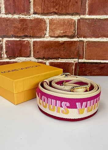 Beden çeşitli Renk Louis Vuitton Flower Motif Signature Strap