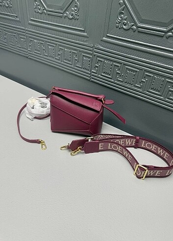 Loewe puzzle mini