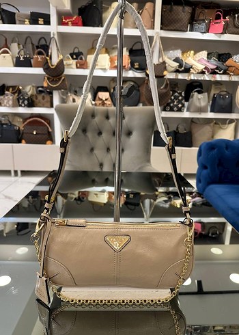  Beden siyah Renk Prada Re-Edition 2002 Medium Shoulder Bag