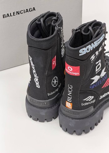 Balenciaga Combat Strike - Görsel 6