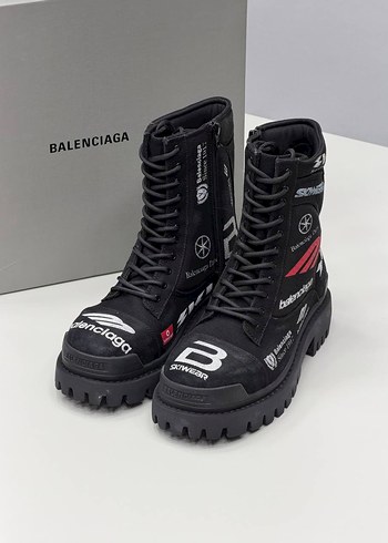 Balenciaga Combat Strike - Görsel 4