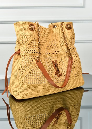 YVES SAINT LAURENT - Medium Tote in Raffia