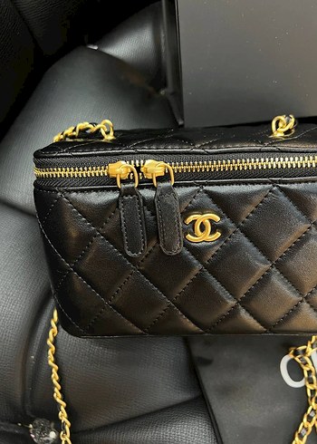 Chanel CHANEL VANITY BAG CHAIN