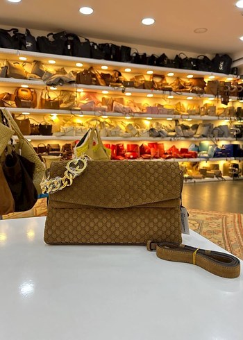 Gucci Suede Shoulder Bag With Chain