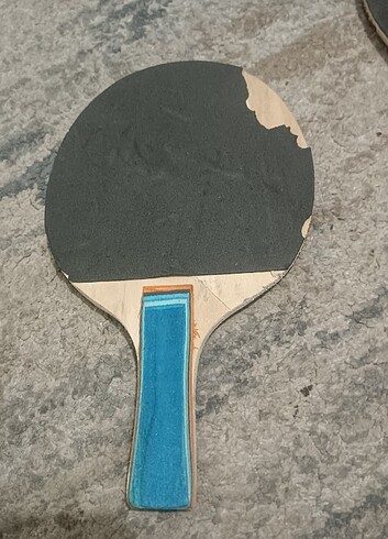 Beden 2 adet masa tenisi raketi