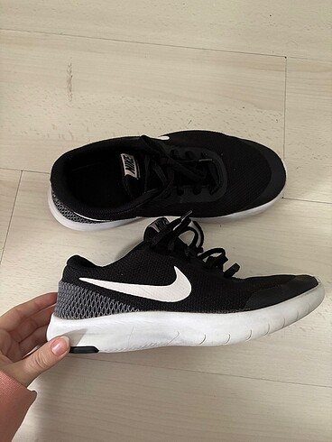Nike Ayakkabı
