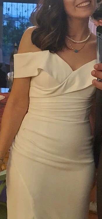 Madonna yaka nikah elbisesi