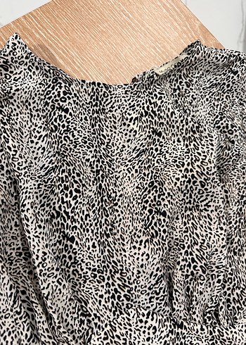 Gri Yılan Desenli Uzun Kollu Kadın Bluz - Görsel 2