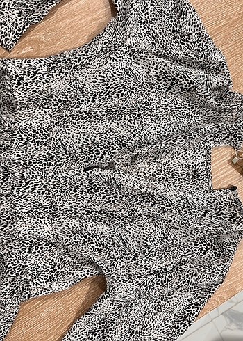 Gri Yılan Desenli Uzun Kollu Kadın Bluz - Görsel 6