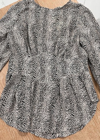 Gri Yılan Desenli Uzun Kollu Kadın Bluz - Görsel 3