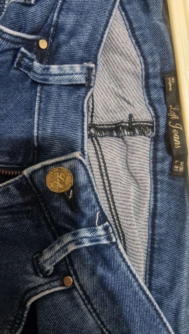 Koyu Mavi Dar Kesim Denim Jean — görsel 4/5