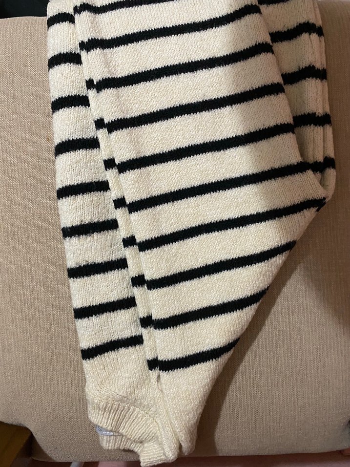 Çizgili Triko Kazak - Görsel 4