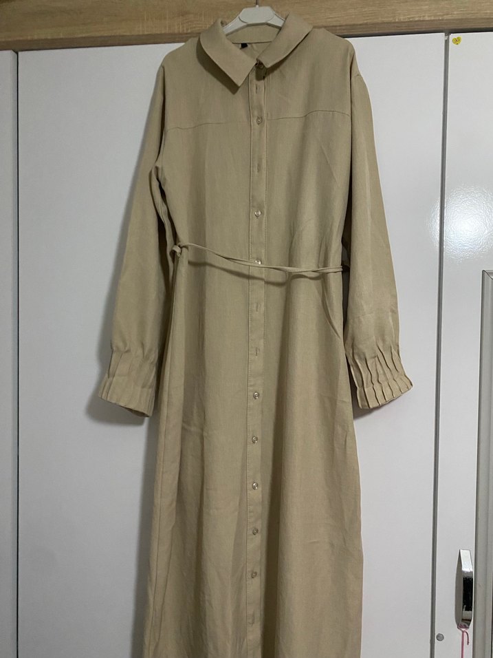 Bej Uzun Keten Elbise - Görsel 2